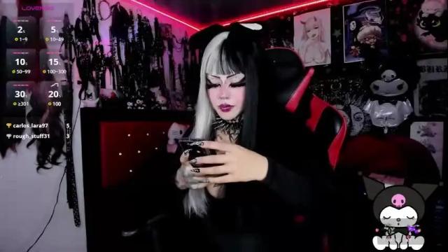 Image 8 of janna_ink Stream on Chaturbate on 17 days ago