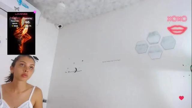 Image 3 of jannavagina5 Stream on Chaturbate on 14 days ago