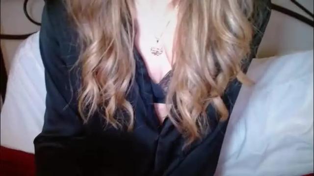 Image 8 of januarydaze Stream on Chaturbate on 1 month ago