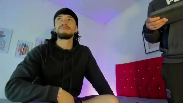 Image 3 of jaryandnick_smith Stream on Chaturbate on 20 days ago