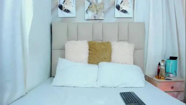 Image 11 of jaslyn__smith Stream on Chaturbate on 26 days ago