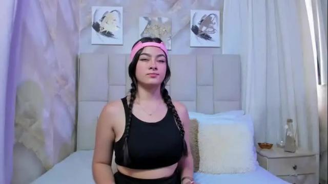 Image 8 of jaslyn__smith Stream on Chaturbate on 1 month ago
