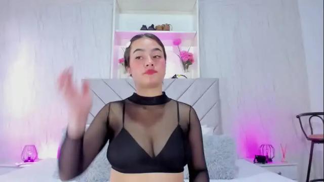 Image 2 of jaslyn__smith Stream on Chaturbate on 20 days ago
