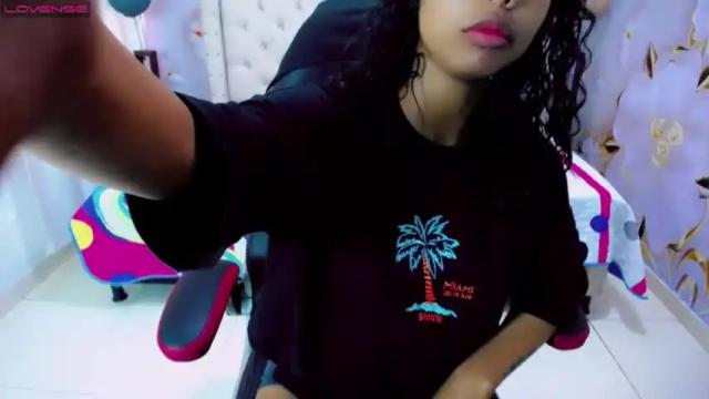 Image 8 of jasmin_brunette_ Stream on Chaturbate on 13 months ago