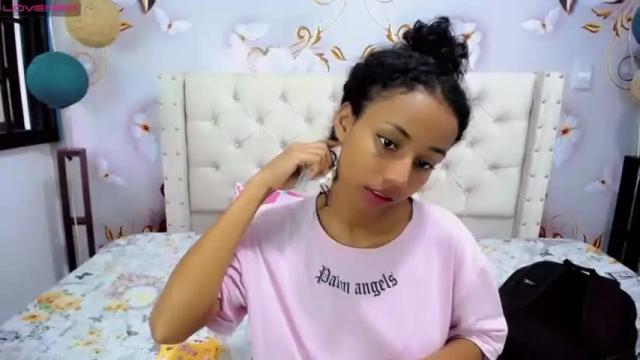 Image 3 of jasmin_brunette_ Stream on Chaturbate on 13 months ago