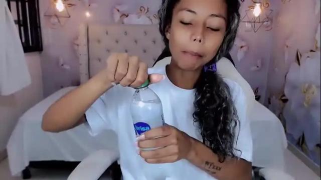Image 10 of jasmin_brunette_ Stream on Chaturbate on 1 month ago