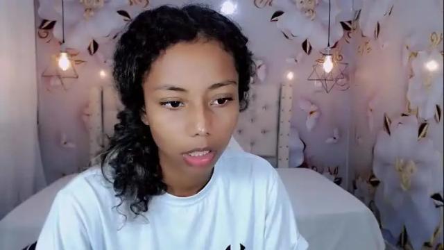 Image 4 of jasmin_brunette_ Stream on Chaturbate on 1 month ago