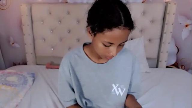 Image 3 of jasmin_brunette_ Stream on Chaturbate on 1 month ago