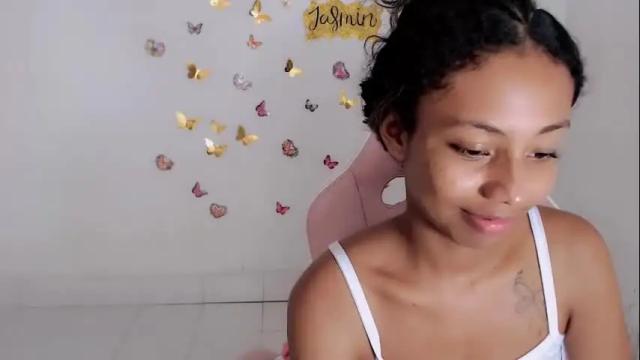 Image 11 of jasmin_brunette_ Stream on Chaturbate on 6 days ago