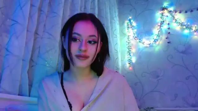 Image 4 of jasminbloempje Stream on Chaturbate on 18 months ago