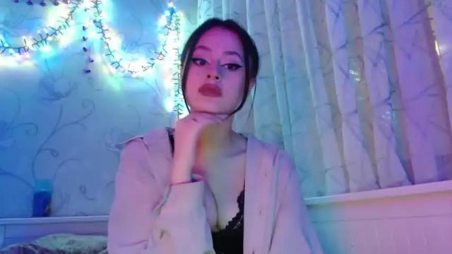 Image 7 of jasminbloempje Stream on Chaturbate on 18 months ago