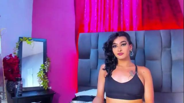 Image 2 of jasmindivas Stream on Chaturbate on 1 month ago