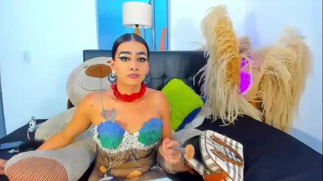 Image 10 of jasmindivas Stream on Chaturbate on 7 days ago