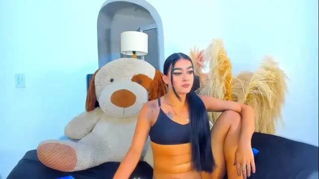 Image 4 of jasmindivas Stream on Chaturbate on 5 days ago