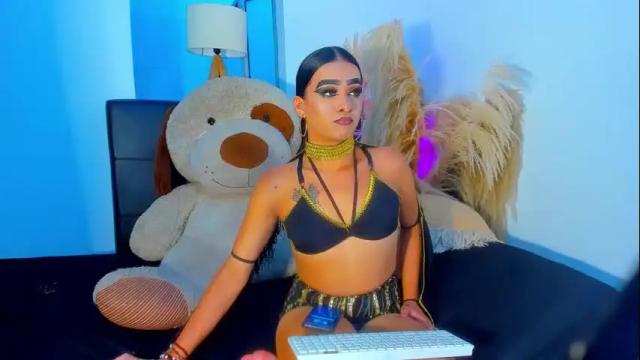 Image 6 of jasmindivas Stream on Chaturbate on 14 hours ago