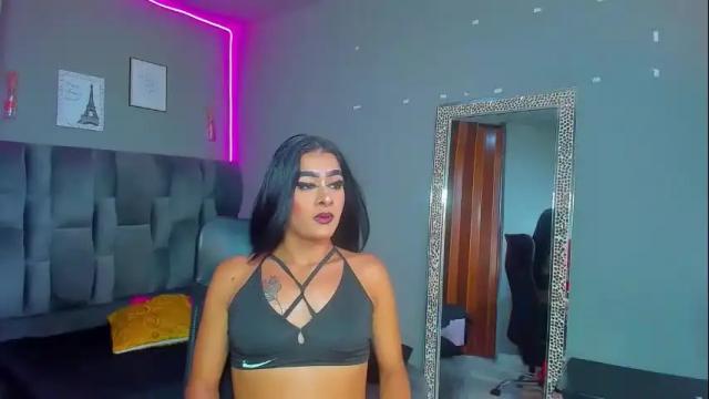 Image 10 of jasmindivas Stream on Chaturbate on 2 months ago