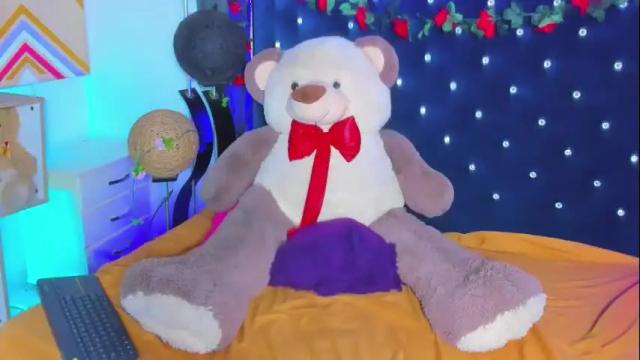 Image 12 of jasmindivas Stream on Chaturbate on 1 month ago