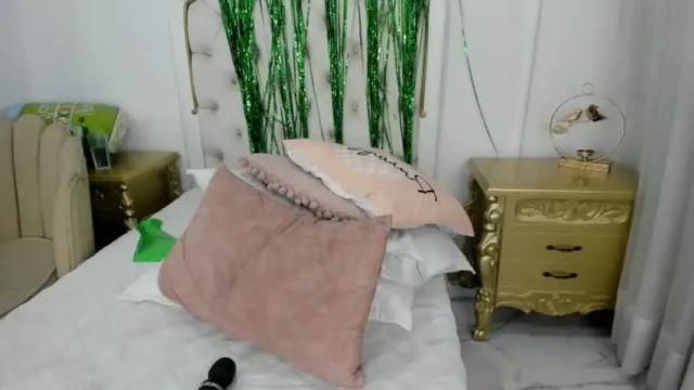 Image 2 of jasmine55__ Stream on Chaturbate on 13 months ago