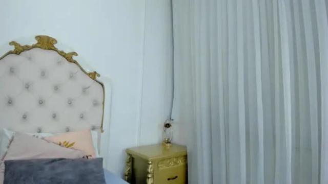Image 4 of jasmine55__ Stream on Chaturbate on 13 months ago