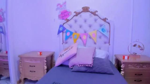 Image 2 of jasmine55__ Stream on Chaturbate on 12 months ago