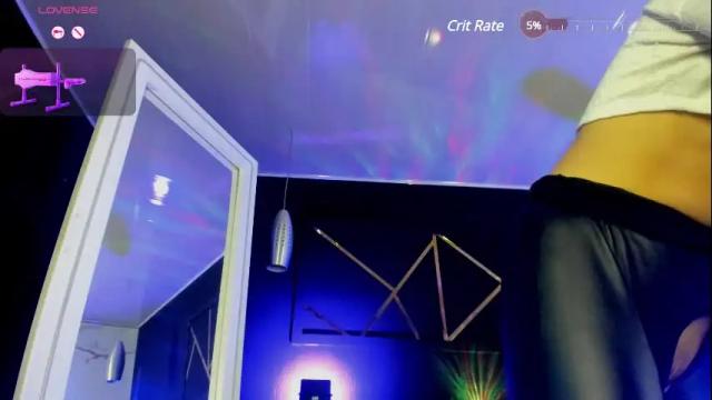 Image 2 of jasmine_hyper_1 Stream on Chaturbate on 6 months ago