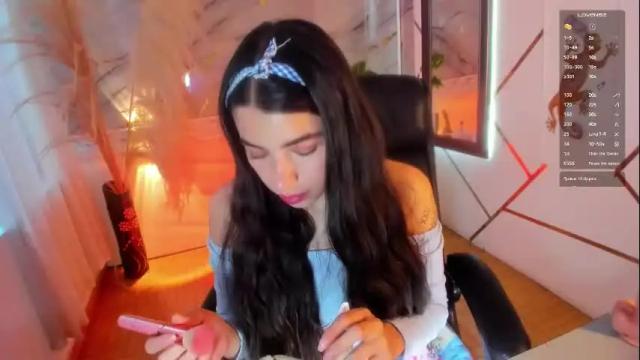 Image 12 of jasmine_hyper_1 Stream on Chaturbate on 4 months ago