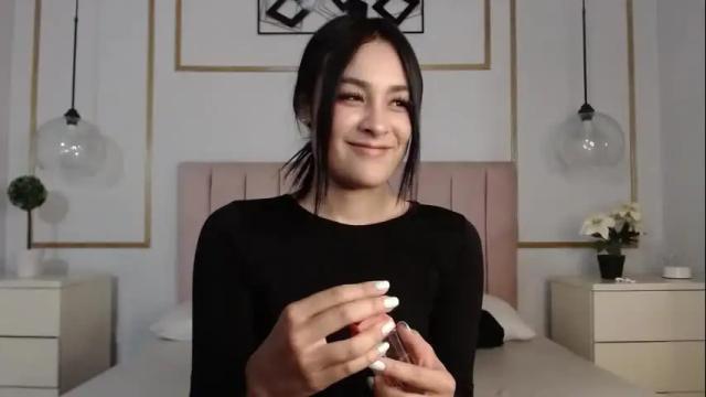 Image 6 of jasmine_lander Stream on Chaturbate on 2 months ago