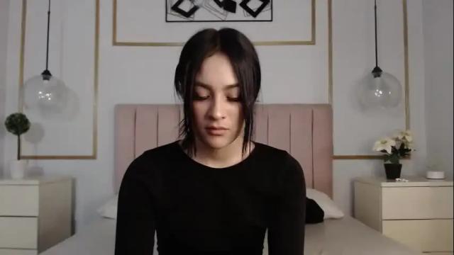 Image 7 of jasmine_lander Stream on Chaturbate on 2 months ago