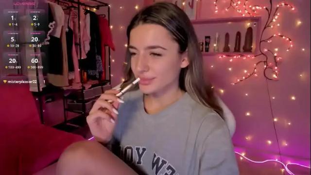 Image 10 of jasmine_urprincess Stream on Chaturbate on 1 month ago