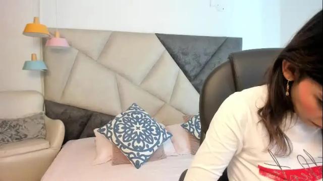 Image 12 of jasmineharris Stream on Chaturbate on 29 days ago