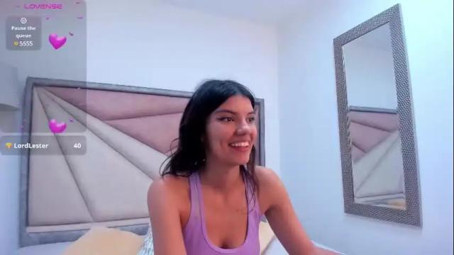 Image 4 of jasmineharris Stream on Chaturbate on 11 days ago