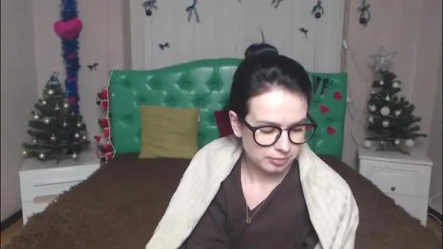 Image 3 of jasminekouch Stream on Chaturbate on 20 days ago