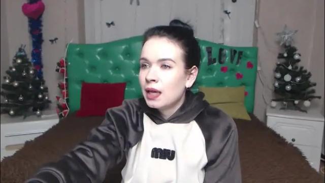 Image 4 of jasminekouch Stream on Chaturbate on 9 days ago