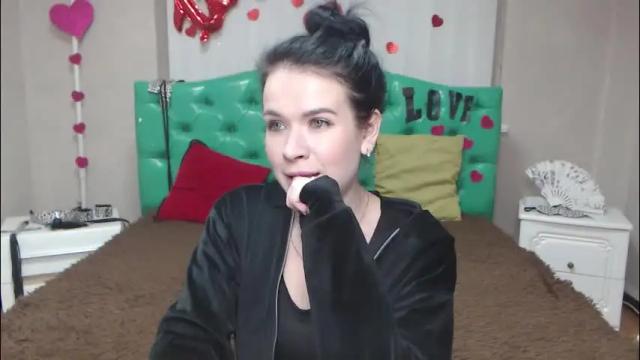 Image 12 of jasminekouch Stream on Chaturbate on 6 days ago