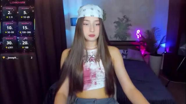 Image 2 of jasminelorens Stream on Chaturbate on 8 days ago