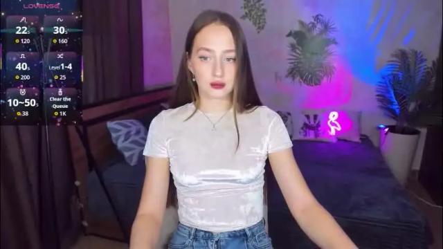 Image 4 of jasminelorens Stream on Chaturbate on 1 month ago