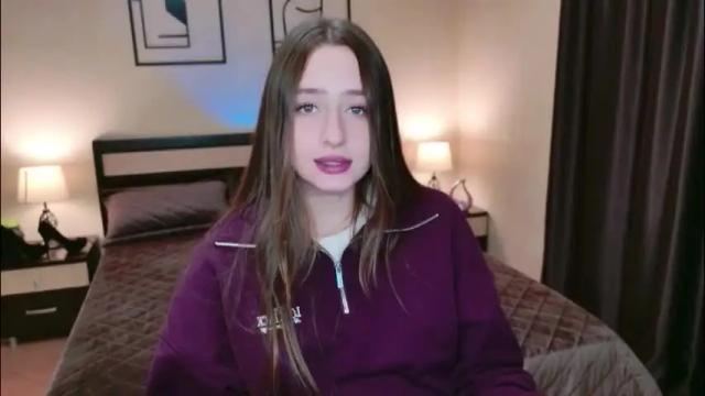 Image 8 of jasminelorens Stream on Chaturbate on 26 days ago
