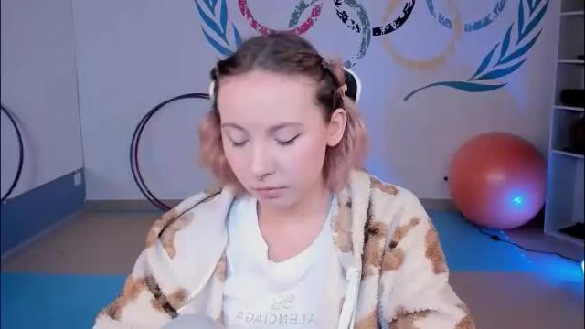 Image 11 of jasminemilko Stream on Chaturbate on 1 month ago