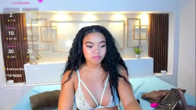 Image 3 of jasminerose7 Stream on Chaturbate on 19 hours ago