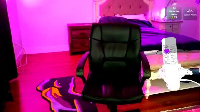 Thumbnail 3, jasminewinters's Stream at Chaturbate, 2 months ago