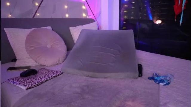 Image 10 of jayjaypink_ Stream on Chaturbate on 4 months ago