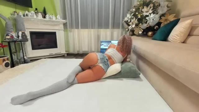Image 2 of jaylynxxxx74 Stream on Chaturbate on 18 days ago
