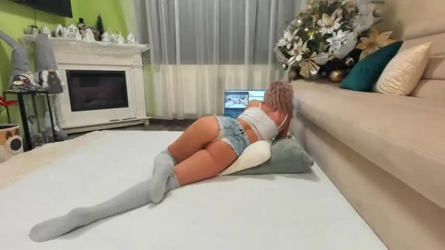 Image 3 of jaylynxxxx74 Stream on Chaturbate on 18 days ago