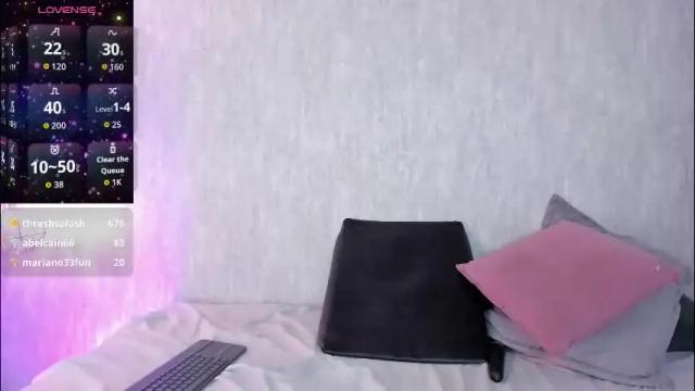 Image 10 of jazmin__z Stream on Chaturbate on 1 month ago