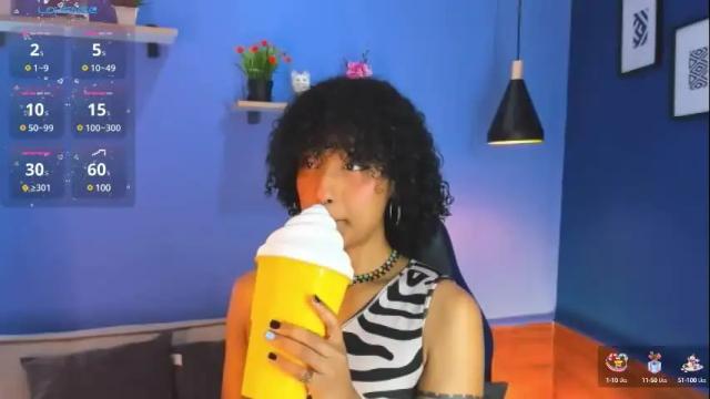 Image 2 of jazmine__flower Stream on Chaturbate on 1 month ago