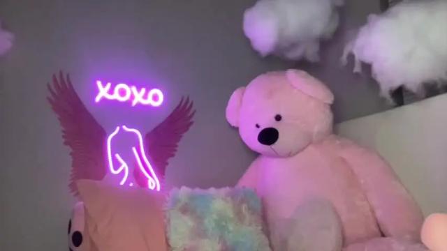 Image 2 of jazminejadexo Stream on Chaturbate on 17 months ago