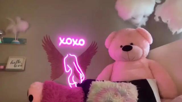 Image 11 of jazminejadexo Stream on Chaturbate on 16 months ago