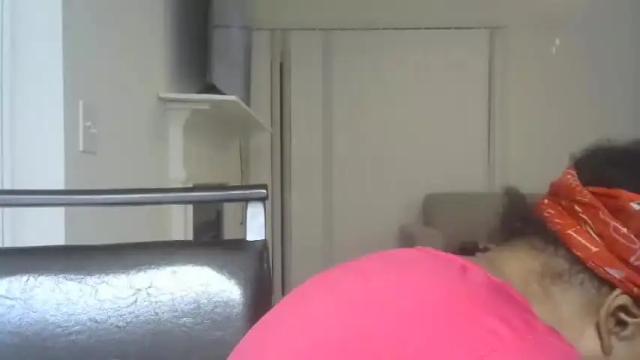 Image 10 of jccaramelbarbie12 Stream on Chaturbate on 19 months ago