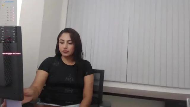 Image 6 of jean_foster Stream on Chaturbate on 13 months ago