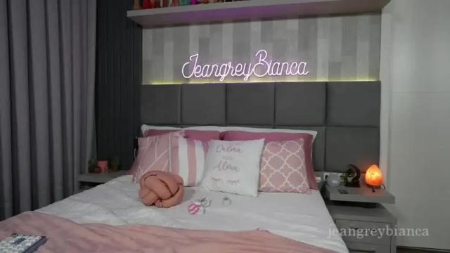 Image 8 of jeangreybianca Stream on Chaturbate on 14 days ago